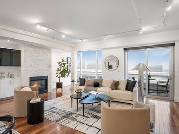 25 Channel Center St