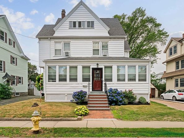 118 E Elm Ave, Quincy MA 02170