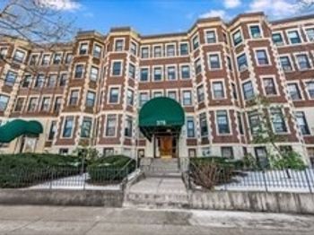 378 Riverway