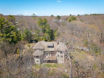 33 Forster Rd