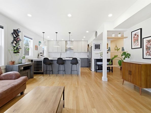 34 Heath St 3, Somerville MA 02145