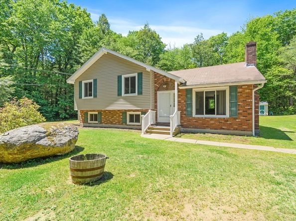 90 Oakmont Ave, Westminster MA 01473