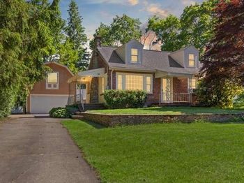 84 Walnut St