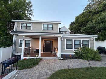 32 Fremont Ave