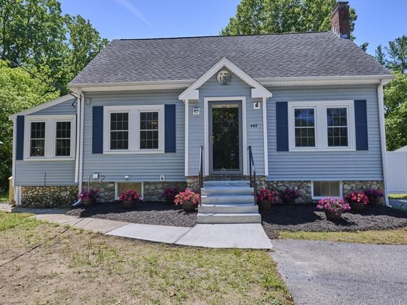 462 Park St, North Reading MA 01864