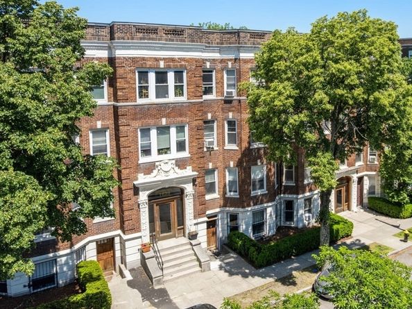 1629 Commonwealth Avenue 20, Boston MA 02135