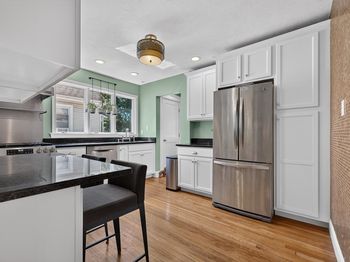 23 Irvington Rd