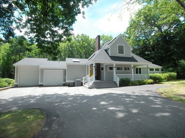 297 Laws Brook Rd, Concord MA 01742