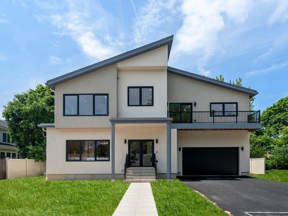 58 Bontempo Rd, Newton MA 02459