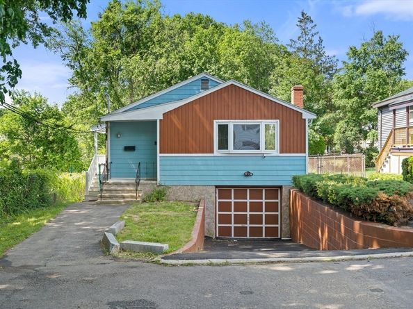 2 Canaan St, Boston MA 02126