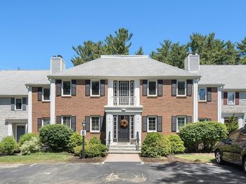 225 Lincoln St.