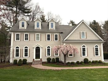 65 Deerpath