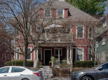 22 Welles Ave