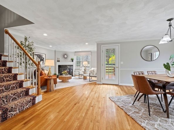 31 Forest Lane 31, Hopkinton MA 01748