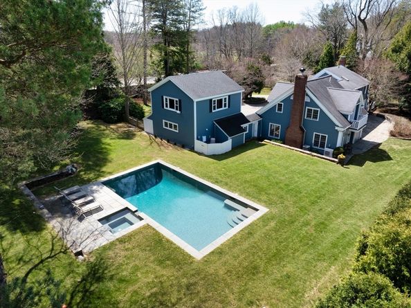 191 Newton St, Brookline MA 02445