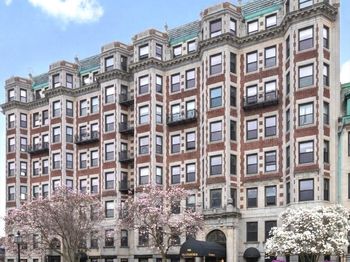 466 Commonwealth Ave