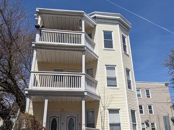 12 Knowlton Street