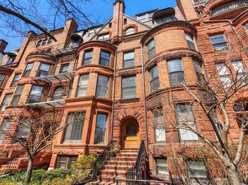 19 Bay State Road