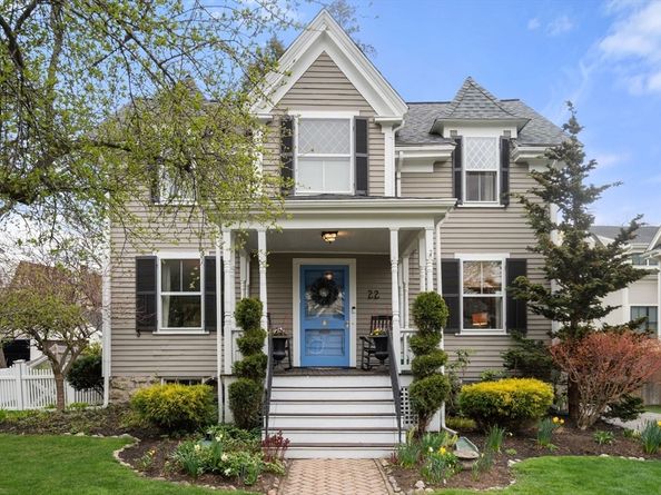 22 Grant St, Needham MA 02492