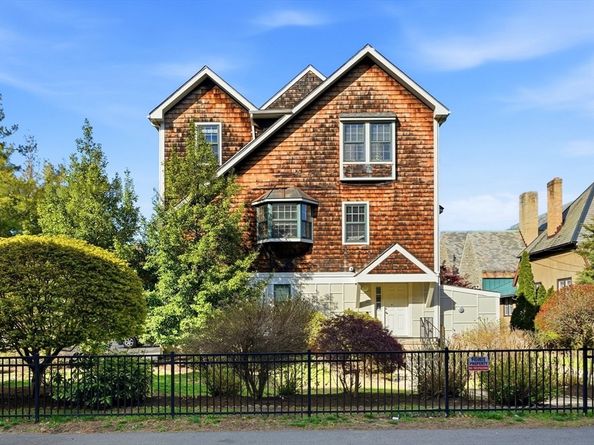 523 Hancock St 10, Quincy MA 02170