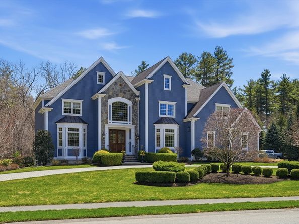 9 Ross Ln, Middleton MA 01949