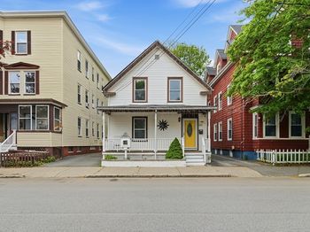 111 Adams St