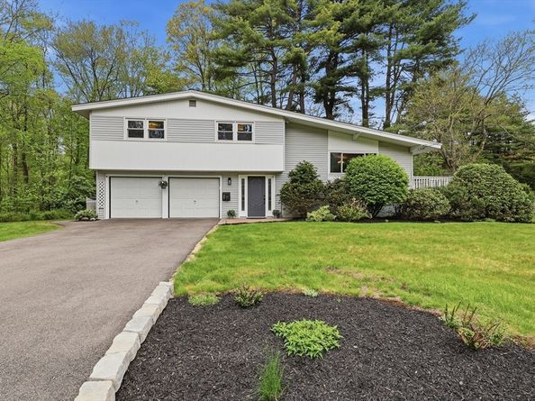 27 Clearview Drive, Framingham MA 01701