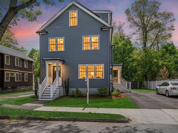 10 Edith St