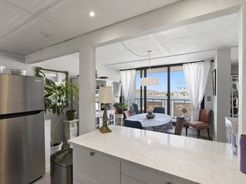 61 Broad Reach