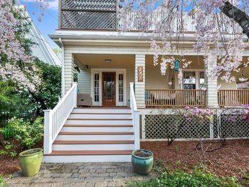 458 Woodward St.