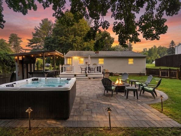 44 Depot Rd, Oxford MA 01540