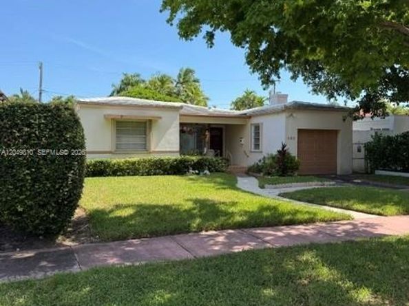 Undisclosed Address #A12049810, Miami Beach FL 33140