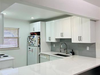 8380 Sands Point Blvd