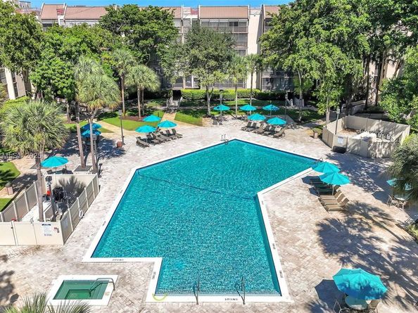 2810 N 46th Ave F655, Hollywood FL 33021