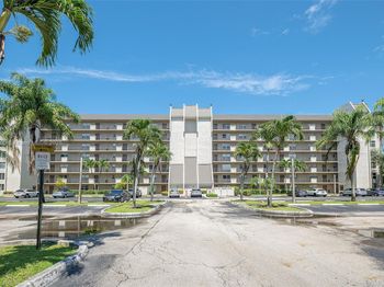 3150 W Rolling Hills Cir