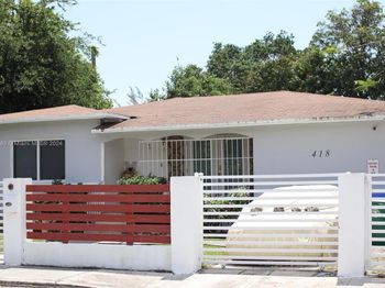 418 NW 47th St