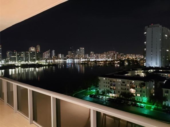 3250 NE 188th St 906, Aventura FL 33180