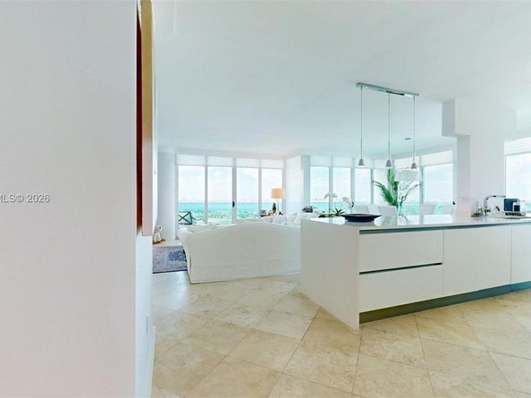 5025 Collins Ave 2206, Miami Beach FL 33140