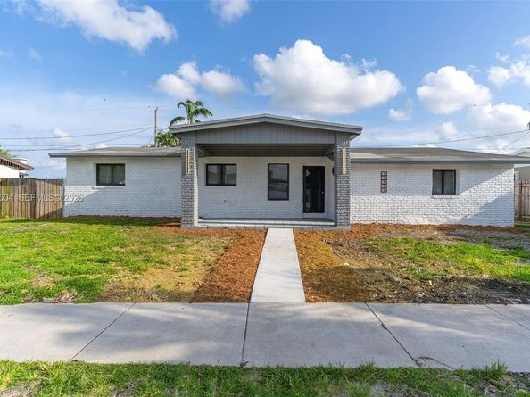 11850 SW 206th Ter, Miami FL 33177