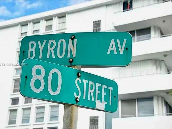 8001 Byron Ave 3C, Miami Beach FL 33141