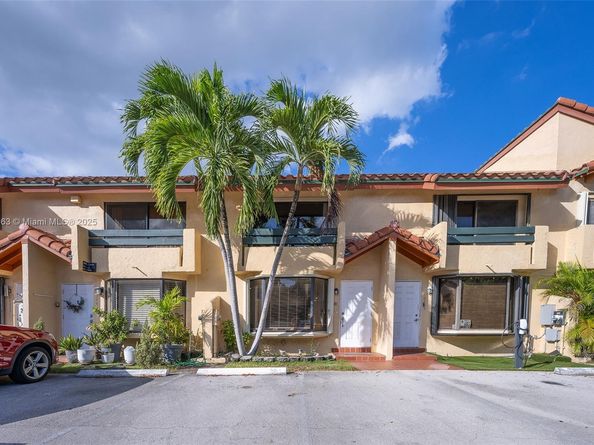 10037 SW 77th Ct, Miami FL 33156