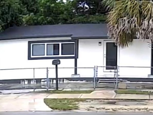 1300 Dunad Ave, Opa-Locka FL 33054