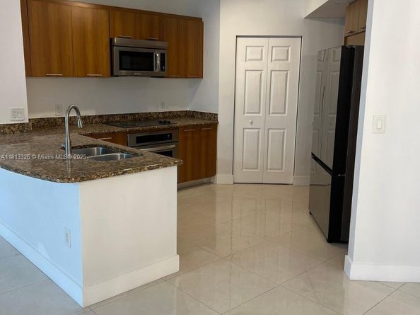 510 NW 84th Ave 528, Plantation FL 33324