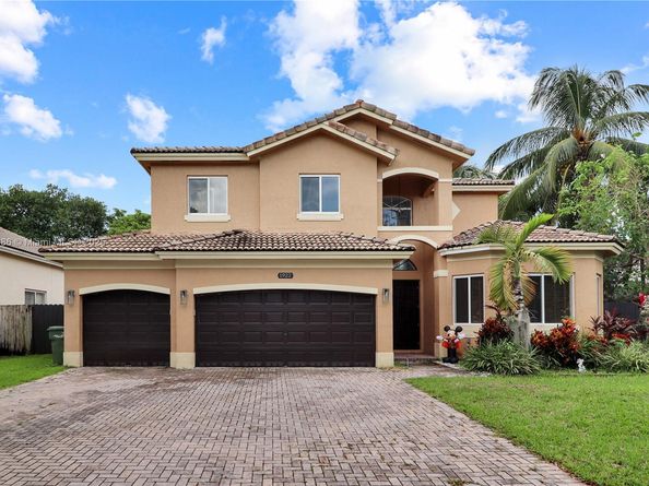 1922 SE 22nd Ct, Homestead FL 33035