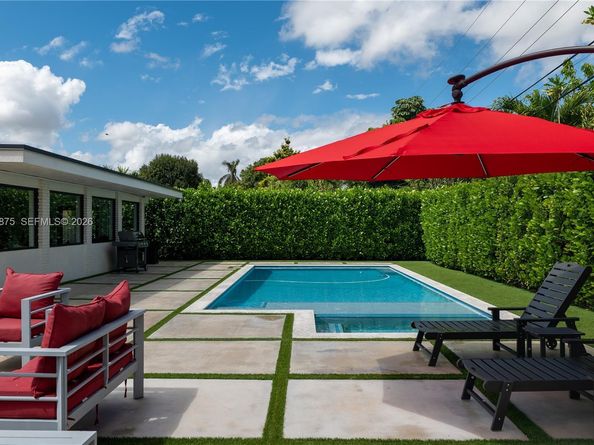 4901 SW 101st Ave, Miami FL 33165