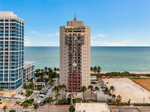 6767 Collins Ave 1704, Miami Beach FL 33141