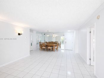 77 Crandon Blvd
