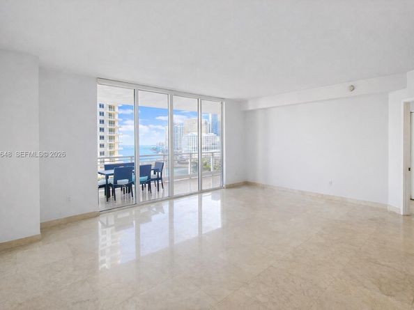 901 Brickell Key Blvd 1603, Miami FL 33131