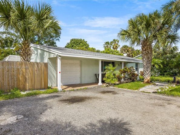 417 SW 1st Ave, Boynton Beach FL 33435