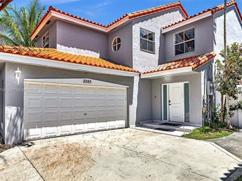 3085 N 36th Ave